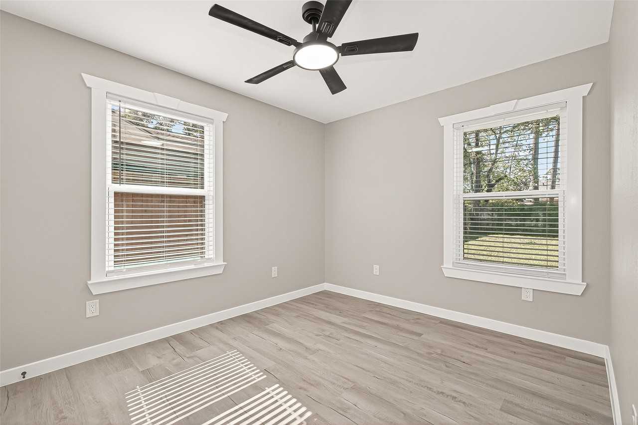 10531 Royal Oaks Dr #10531 - Photo 2 of 46