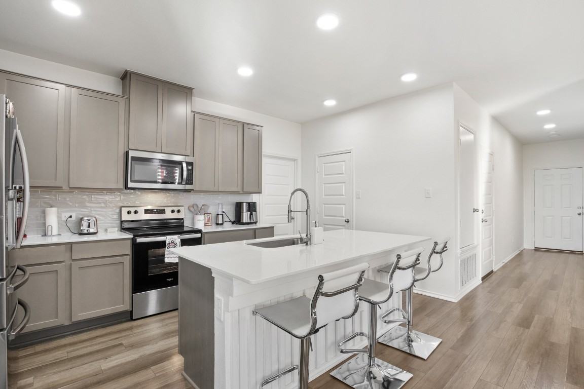 102 Whitney Dr #102 - Photo 7 of 24