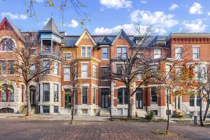 featured image of 1713 Linden Avenue