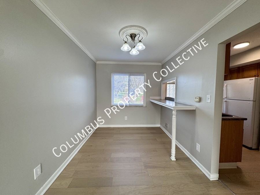 242 Broad Meadows Boulevard - Photo 7 of 26