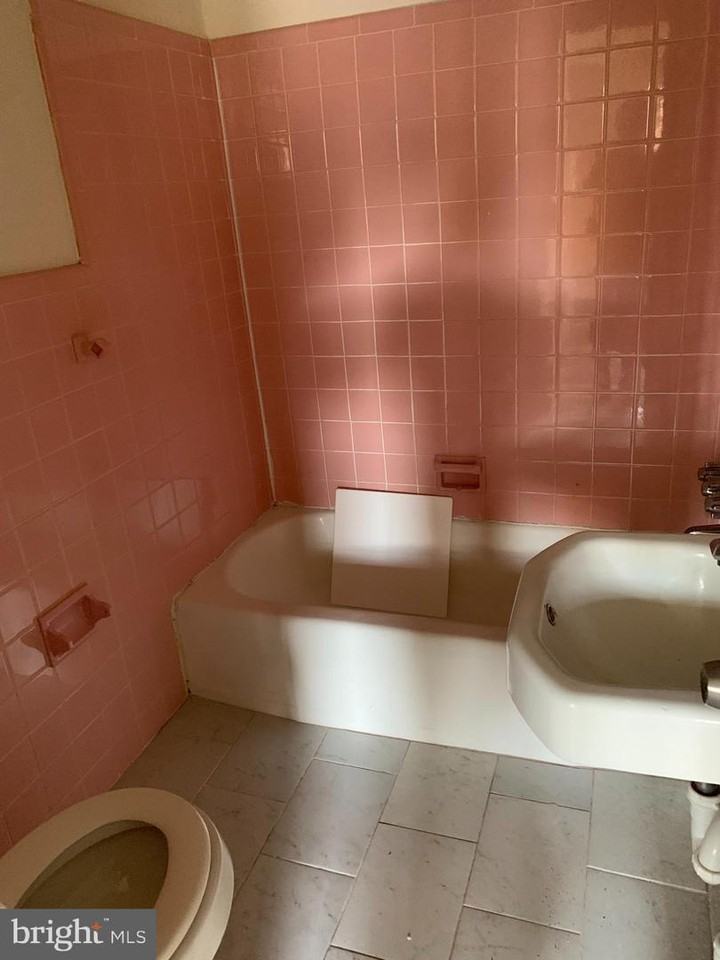 3528 Arthur St #A - Photo 4 of 5