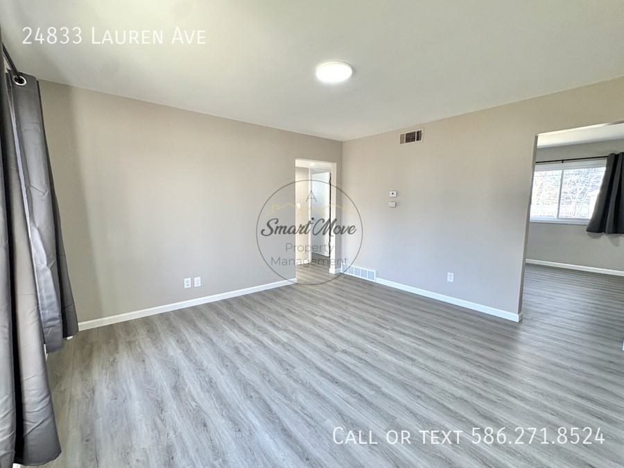 24833 Lauren Ave - Photo 2 of 18