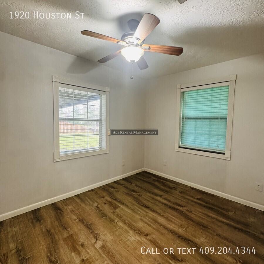 1920 Houston Avenue - Photo 6 of 17