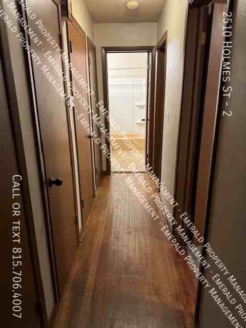 2510 Holmes Street #2 - Photo 5 of 8