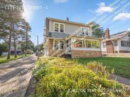 featured image of 1111 20th Street