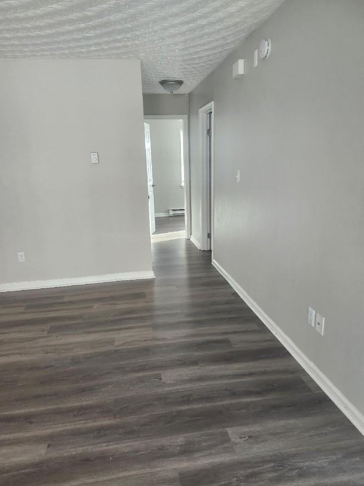 4th Bay - Photo 5 of 30