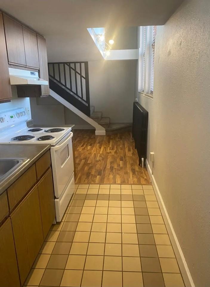 313 North 3rd Avenue East - Photo 4 of 23