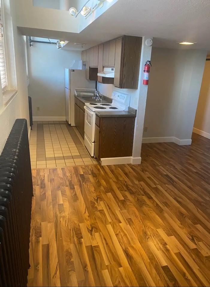 313 North 3rd Avenue East - Photo 5 of 23