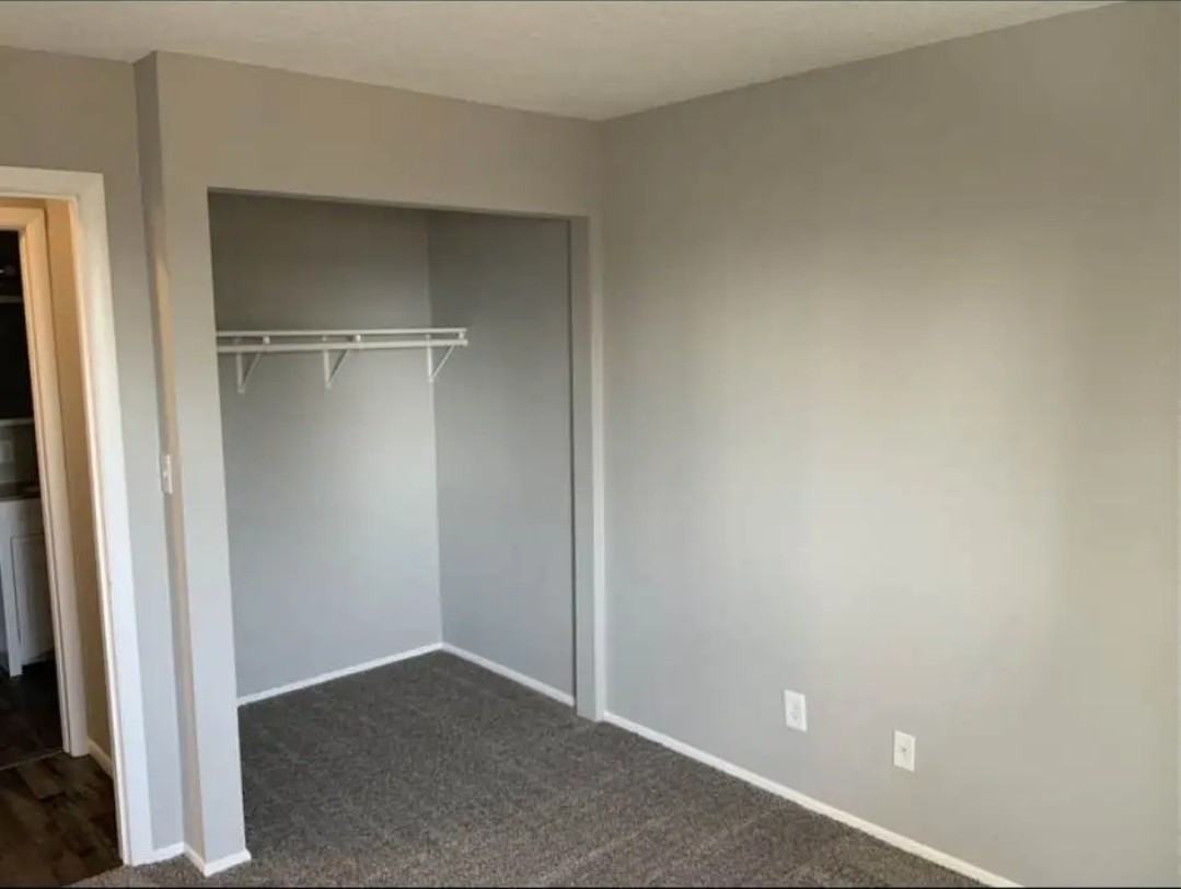 1926 East 2nd Street - Photo 6 of 12