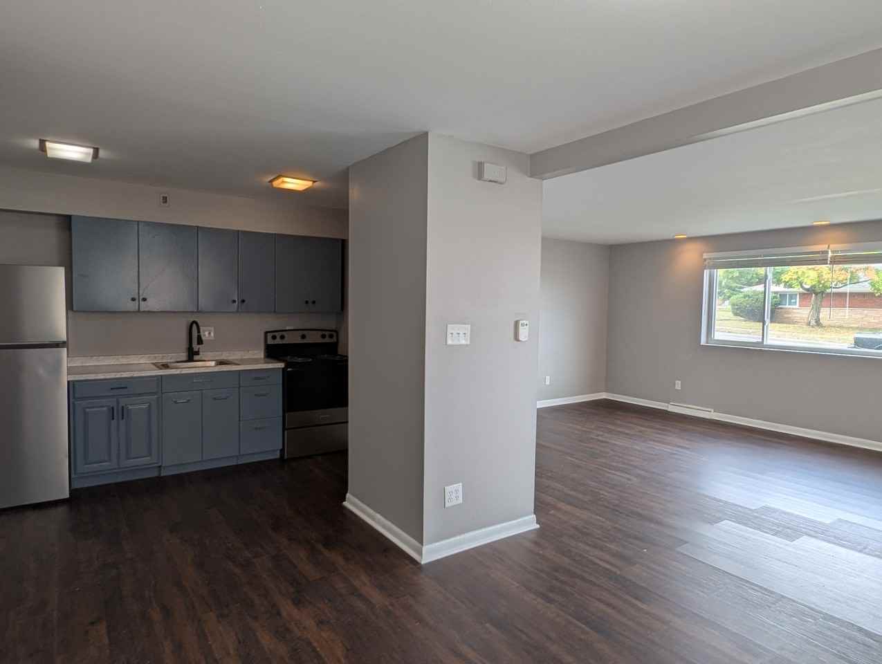 110 Cromwell Place - Photo 2 of 23