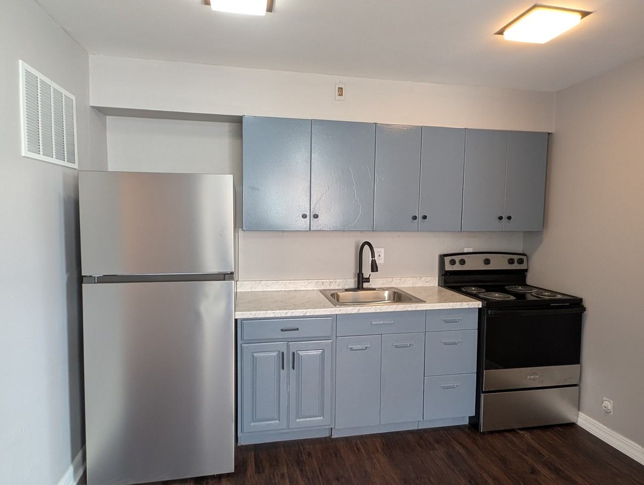 110 Cromwell Place - Photo 5 of 23