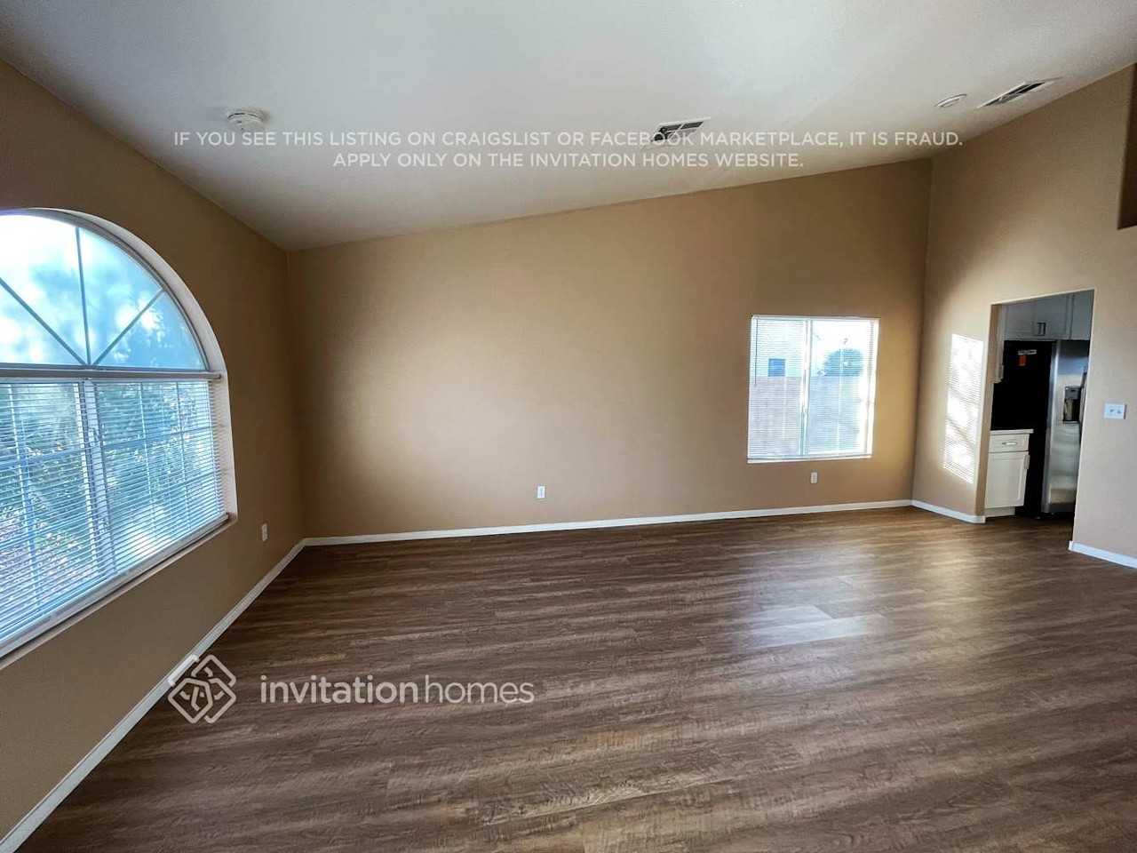 1938 Panther Pl - Photo 2 of 13