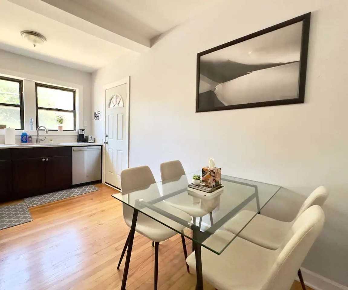 6437-43 North Hamilton Avenue - Photo 5 of 50