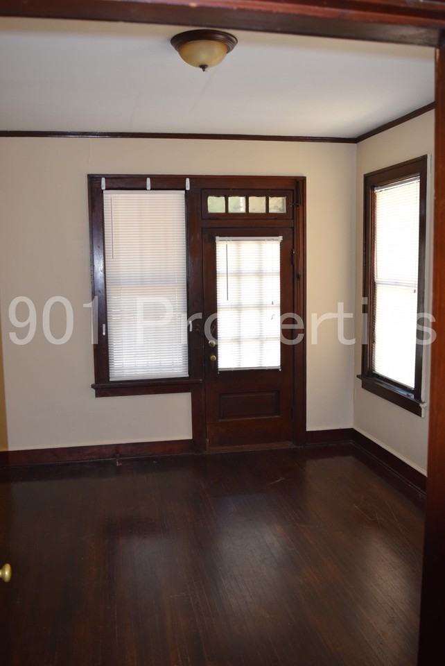 216 North Willett Street #2 - Photo 2 of 3