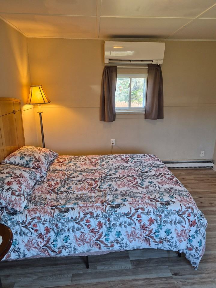 Searsport Suites - Photo 3 of 4