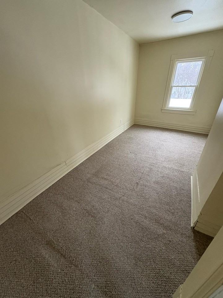 141 Jamestown Street - Photo 2 of 8