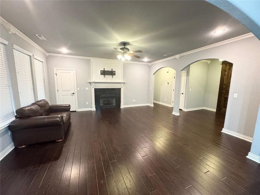 33 Leona Dr - Photo 7 of 22