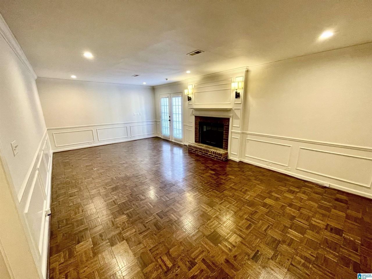 608 Mountain Laurel Ct - Photo 3 of 21