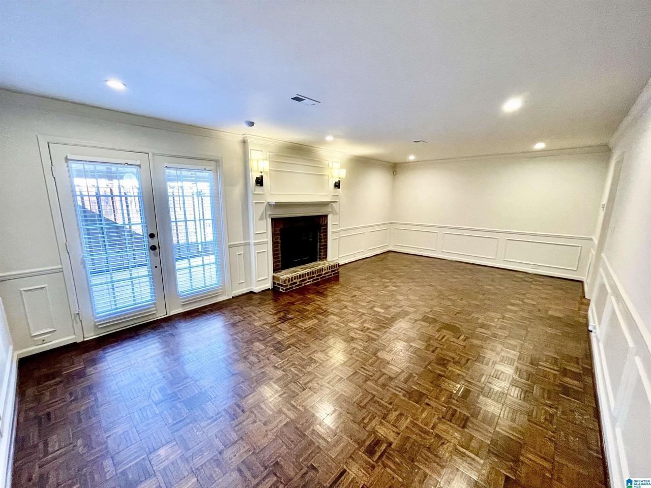 608 Mountain Laurel Ct - Photo 4 of 21