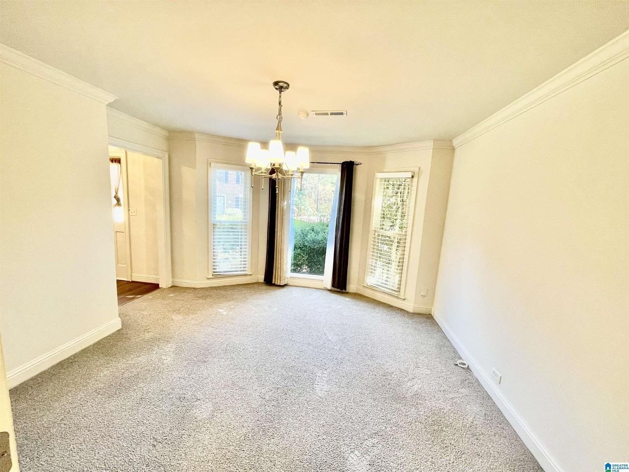 608 Mountain Laurel Ct - Photo 6 of 21