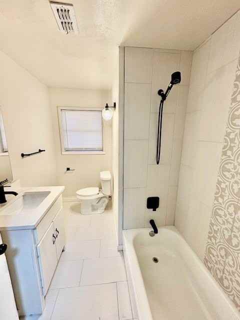 1045 Dolphin Place - Photo 6 of 9