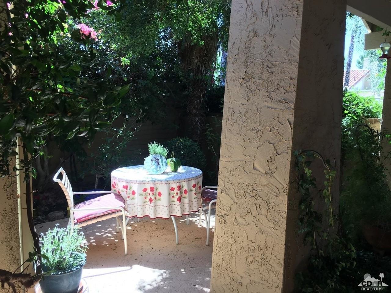 69940 Los Cocos Ct - Photo 4 of 37