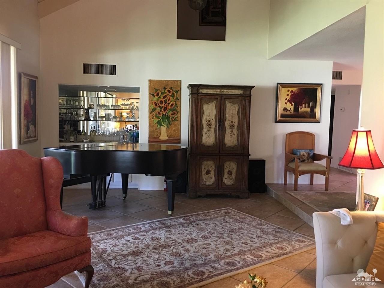 69940 Los Cocos Ct - Photo 7 of 37