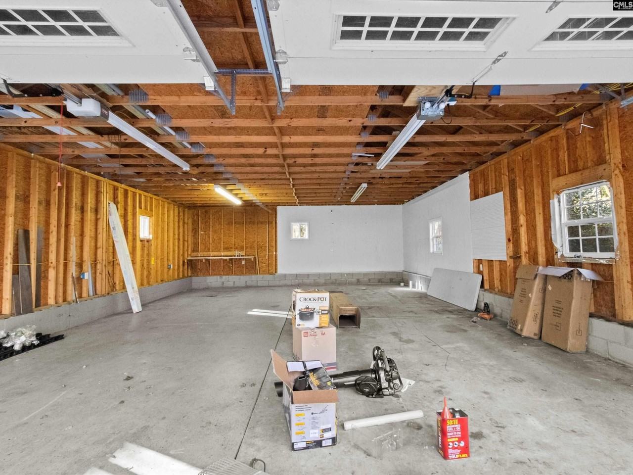 42 Halton Court - Photo 5 of 22