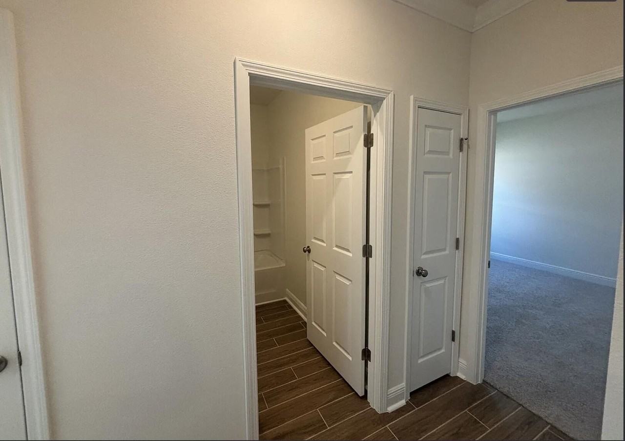 45 Splendor Run - Photo 6 of 50