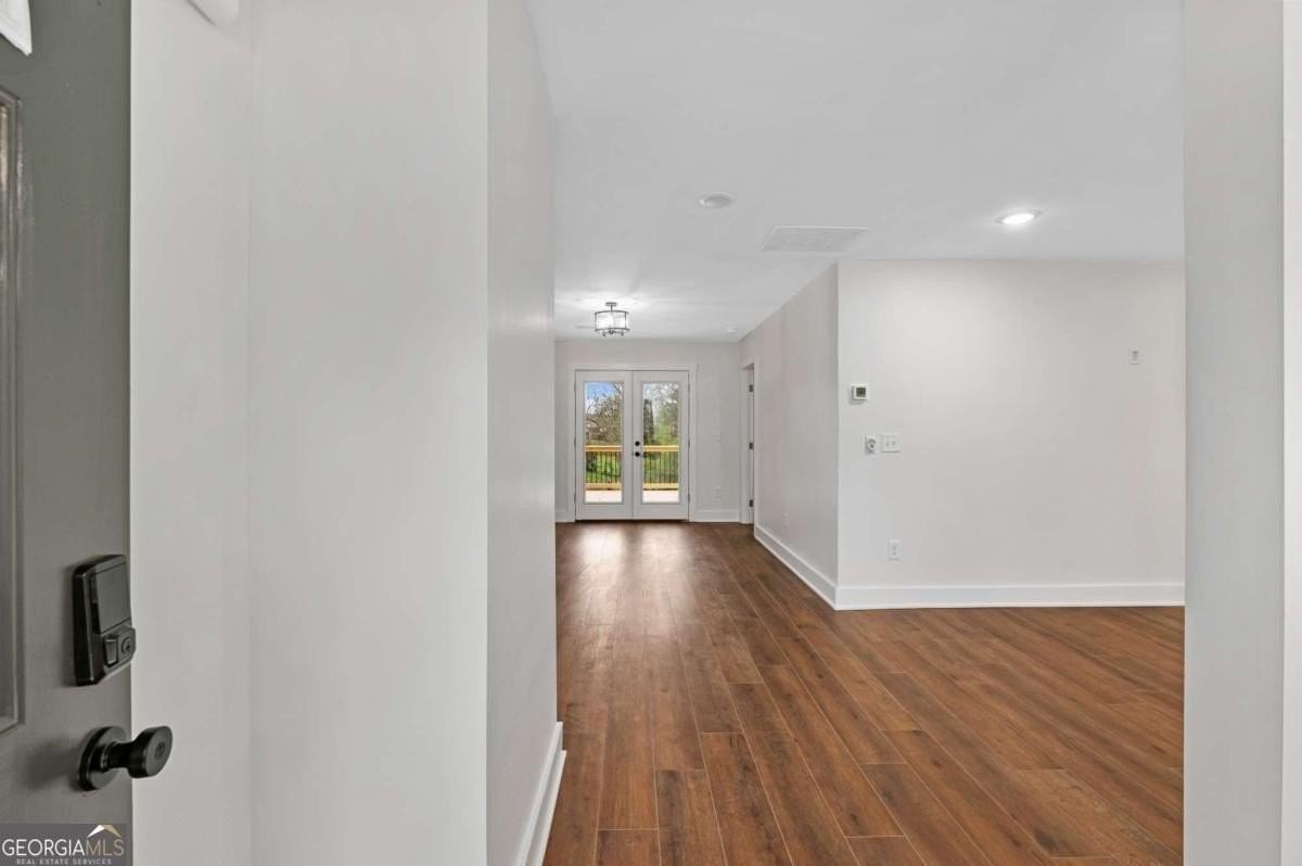 668 Custer Ave Se Unit A #A - Photo 2 of 26