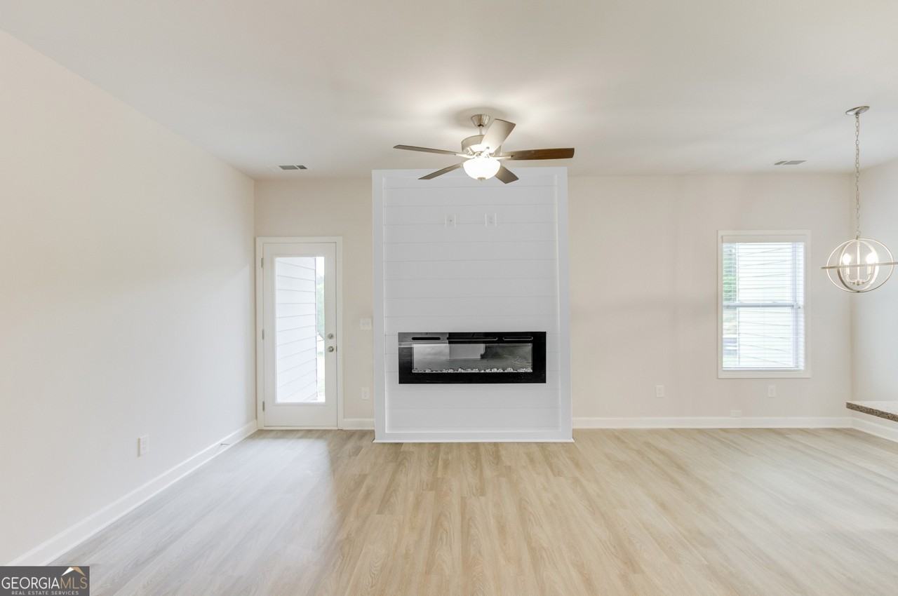 6428 Pine Station Dr - Photo 7 of 31