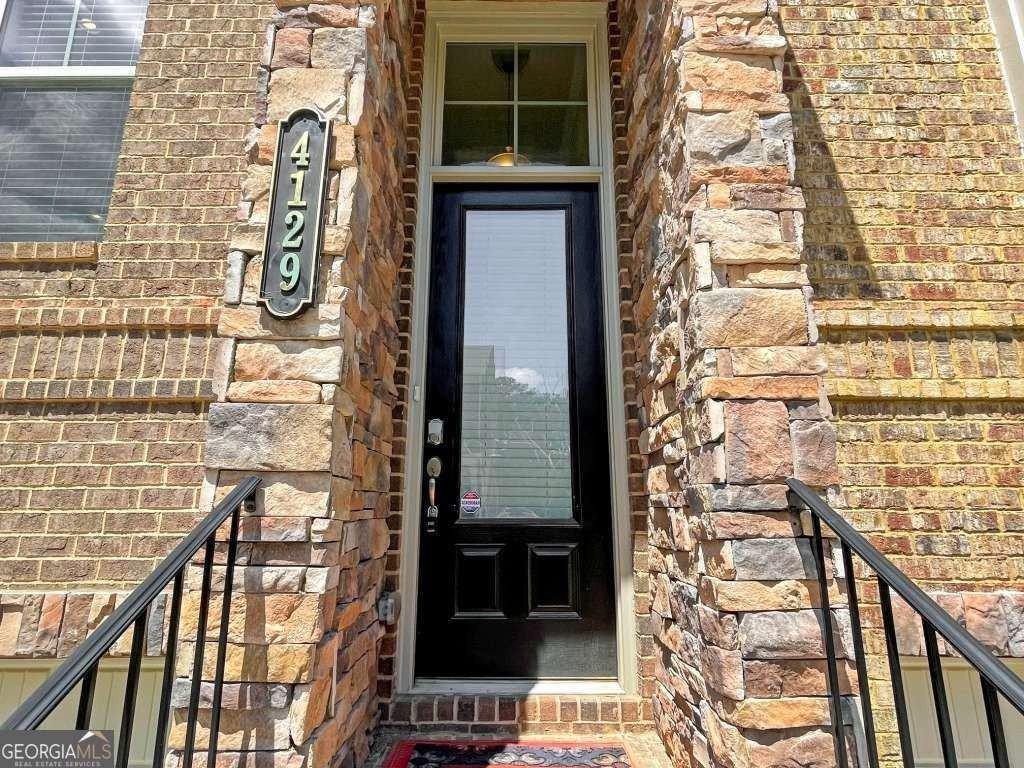 4129 Townsend Lane - Photo 2 of 38