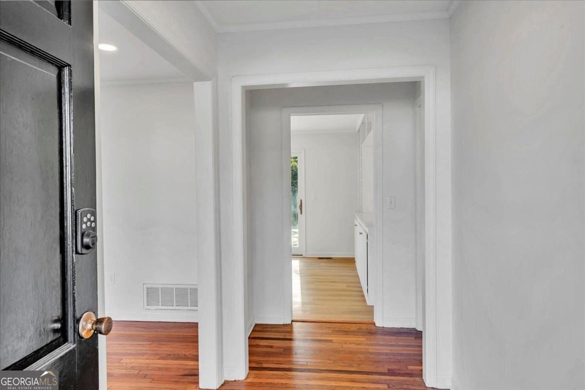 1806 Knox Street - Photo 4 of 49