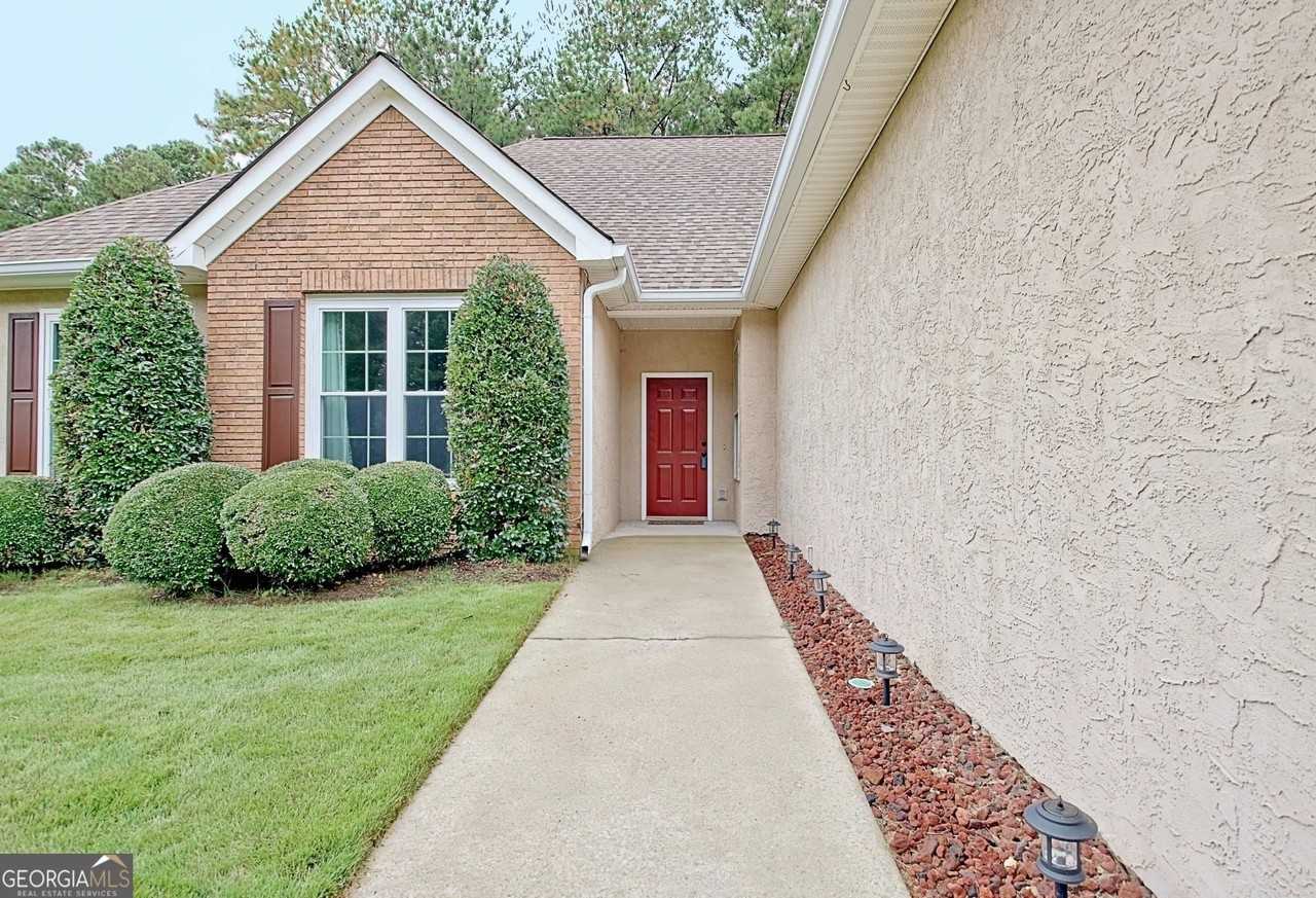 21 21 Wellington Manor Drive - Photo 6 of 36