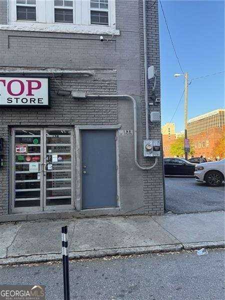 138 Edgewood Avenue Northeast - Photo 2 of 22