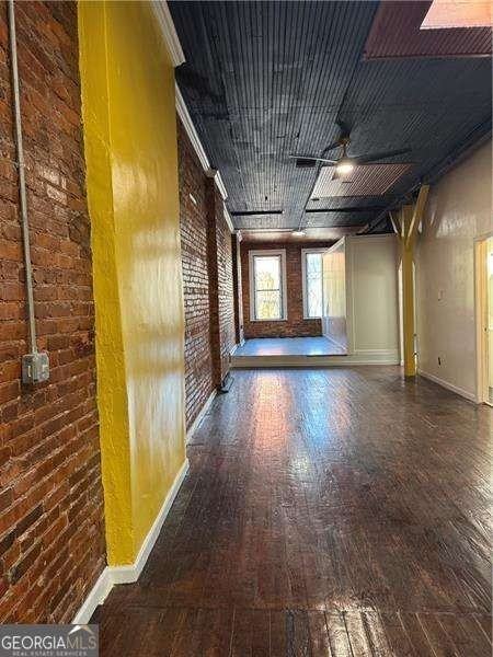 138 Edgewood Avenue Northeast - Photo 6 of 22