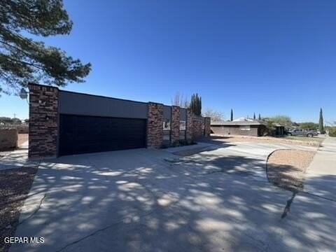 17001 Darrington Road - Photo 3 of 50