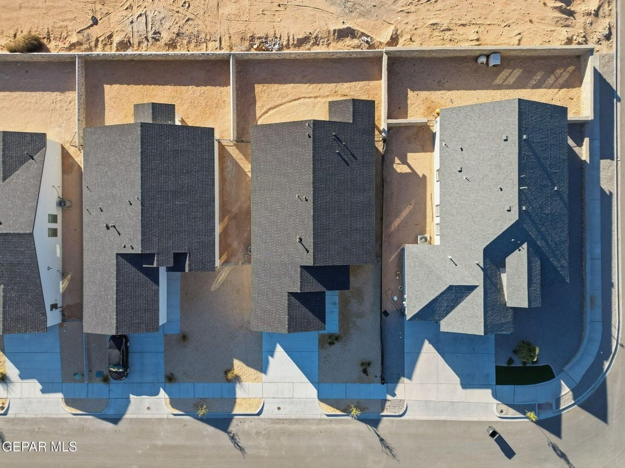 1237 Irish Summer Place - Photo 7 of 50