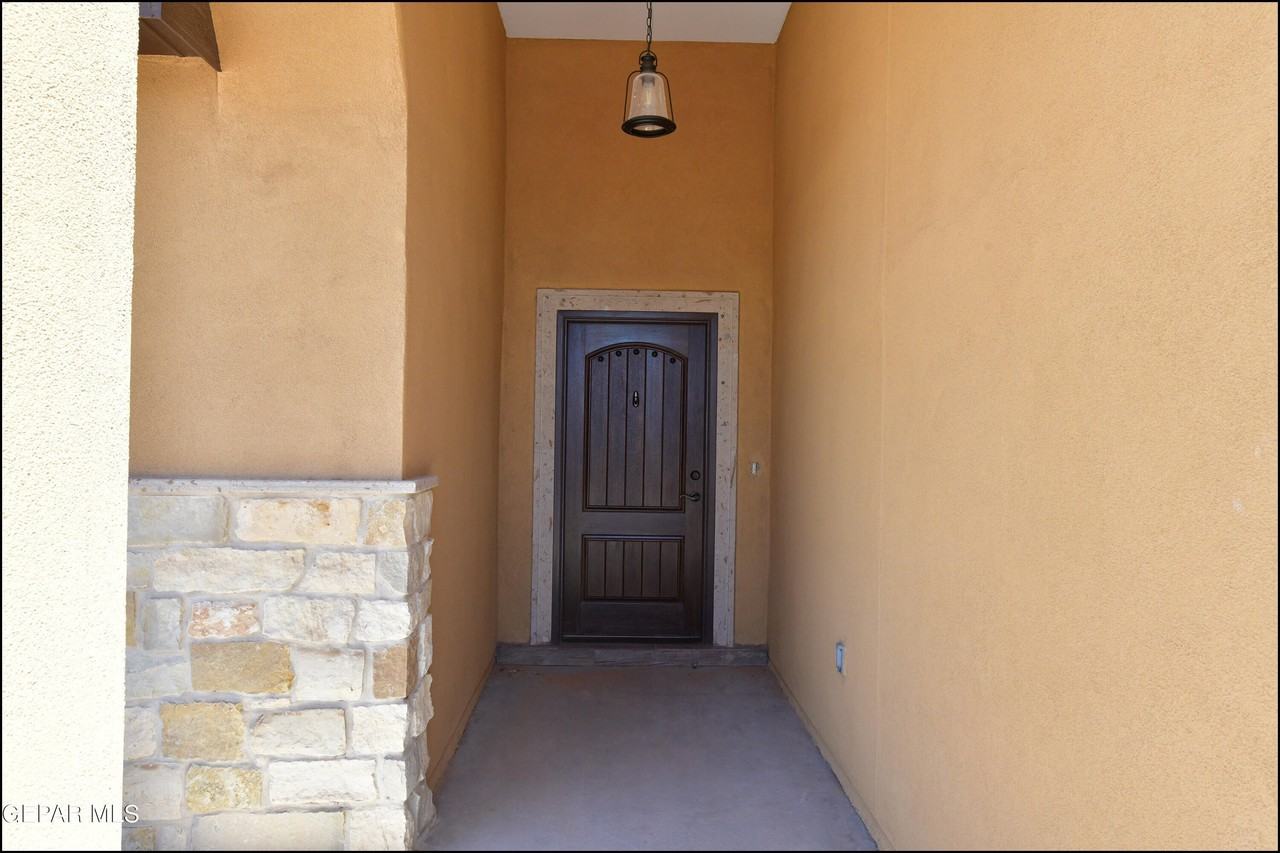 15149 Imagine Dr - Photo 5 of 45