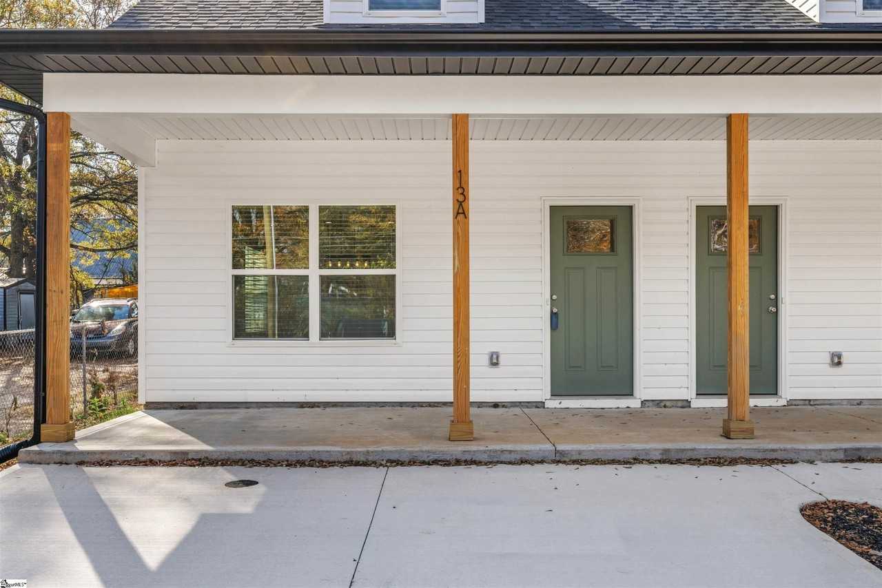 13B Jamison St - Photo 2 of 38