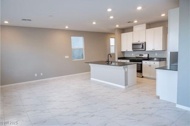 4694 Mystic Quartz Court - Photo 4 of 25