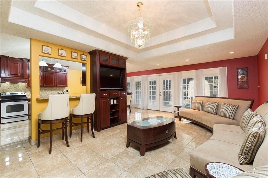 1801 Crown Pointe Blvd - Photo 3 of 19