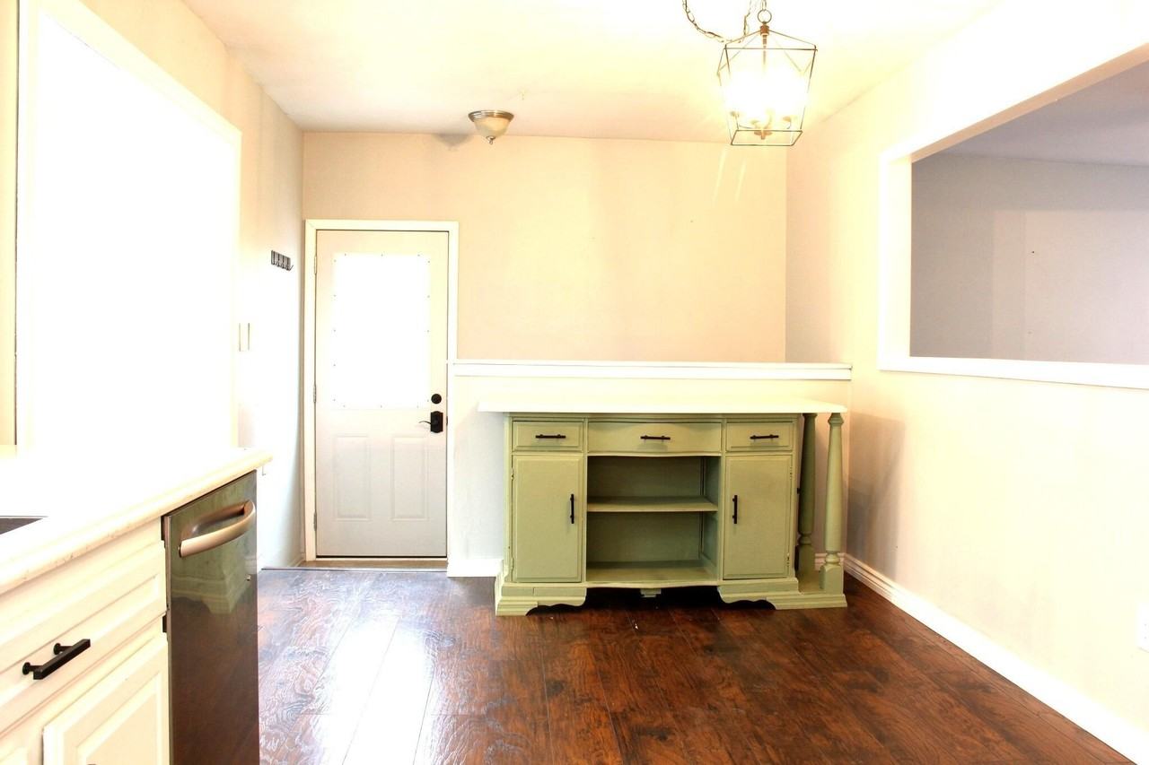 43592 Champlain Ct - Photo 6 of 29