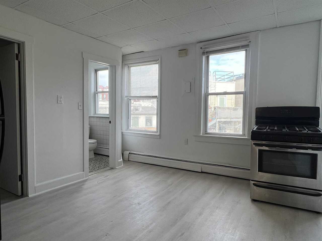 298 Newark Ave #2 - Photo 2 of 14