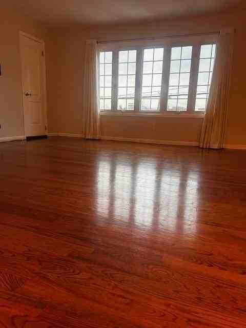 279 Avenue E - Photo 6 of 11