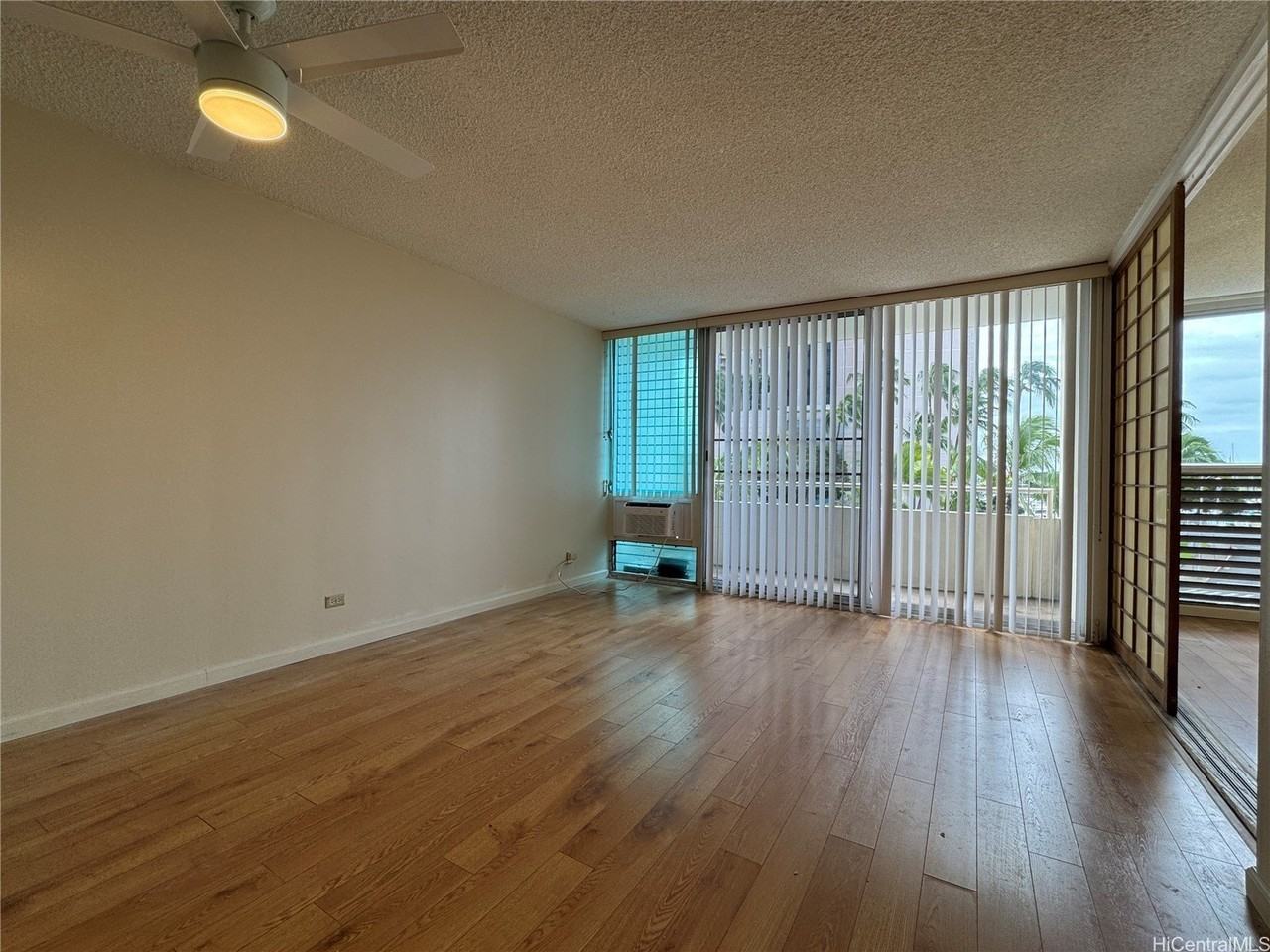 1676 Ala Moana Blvd Apt 203 #203 - Photo 2 of 16