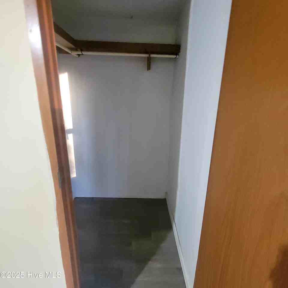 84 Peterson Hill Ave - Photo 6 of 11