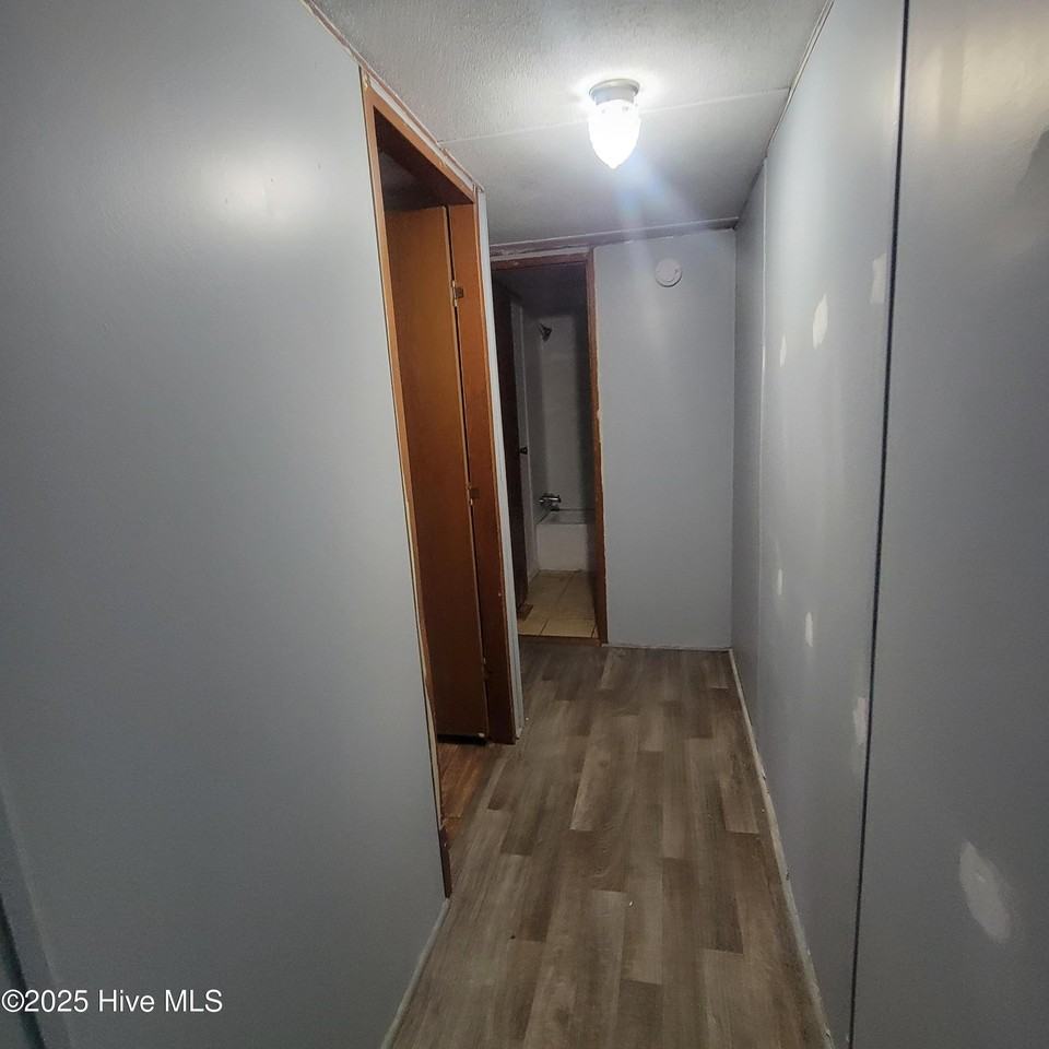 84 Peterson Hill Ave - Photo 7 of 11