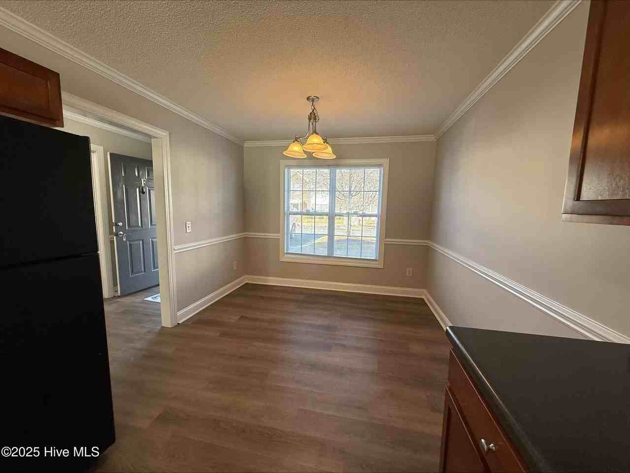 4215 Dudleys Grant Dr Apt F #F - Photo 4 of 19