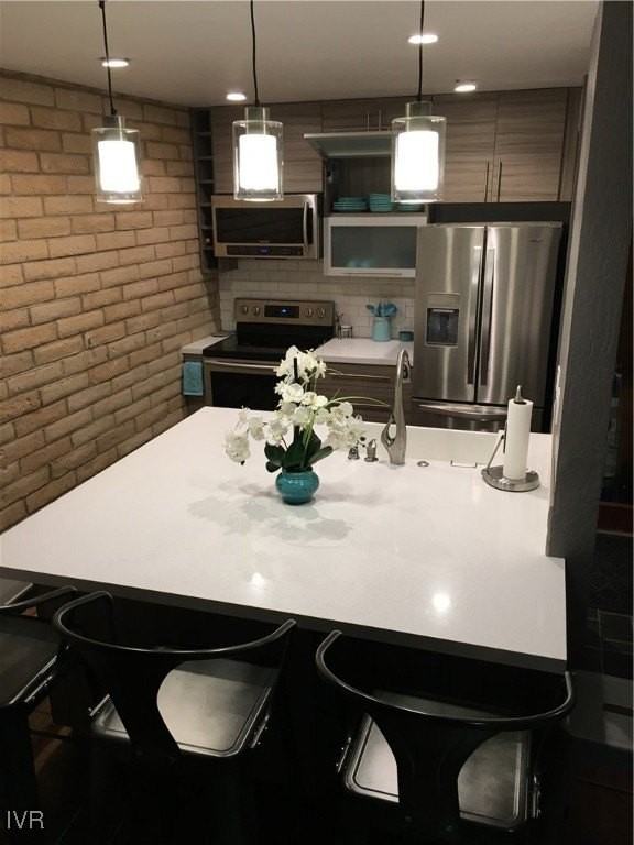 120 Country Club Dr Ste 2 #2 - Photo 2 of 24